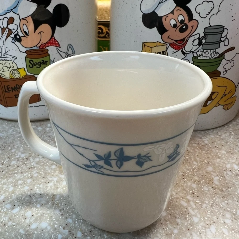 Vintage Corelle 1st of Soring Mug